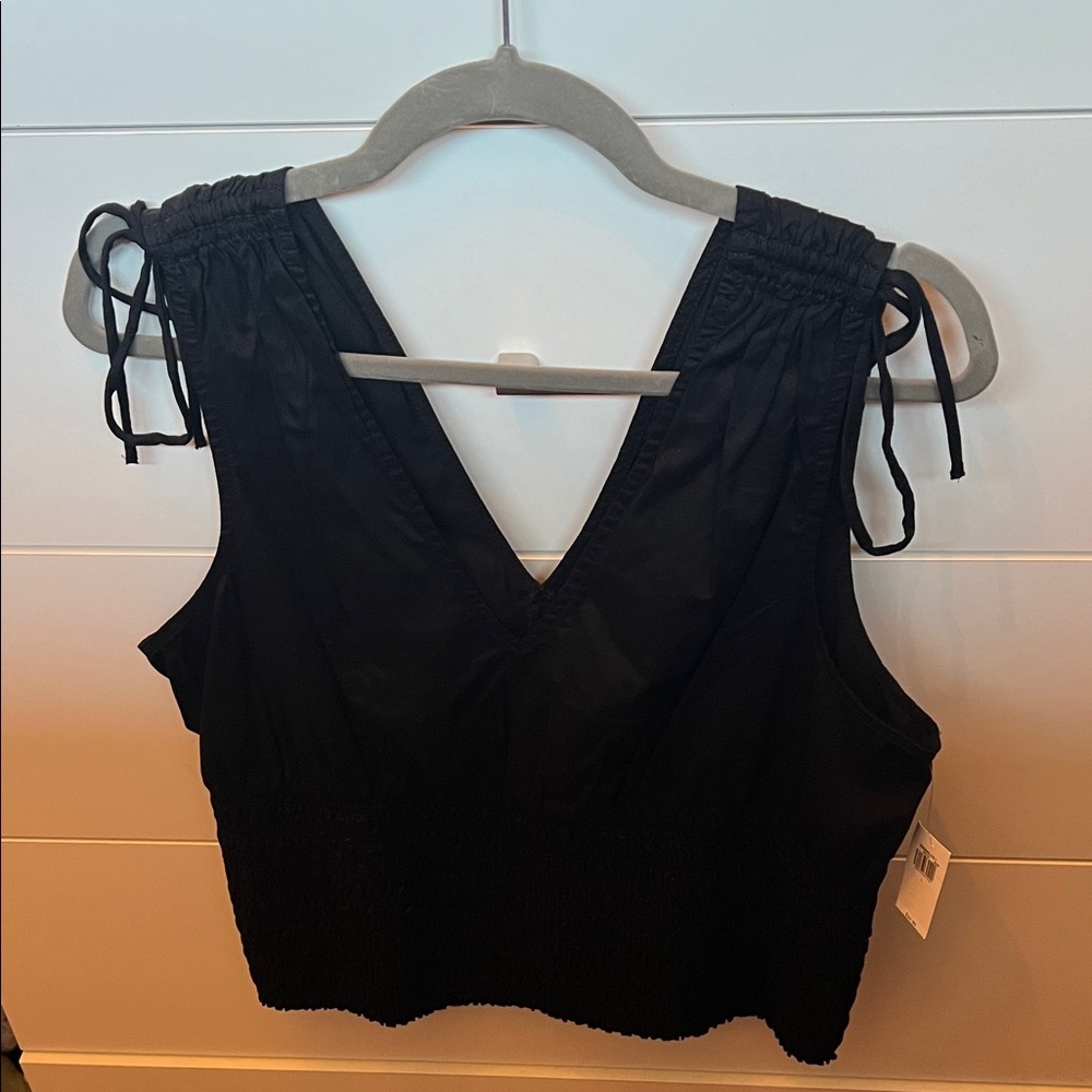 Old Navy V Neck Tank Top